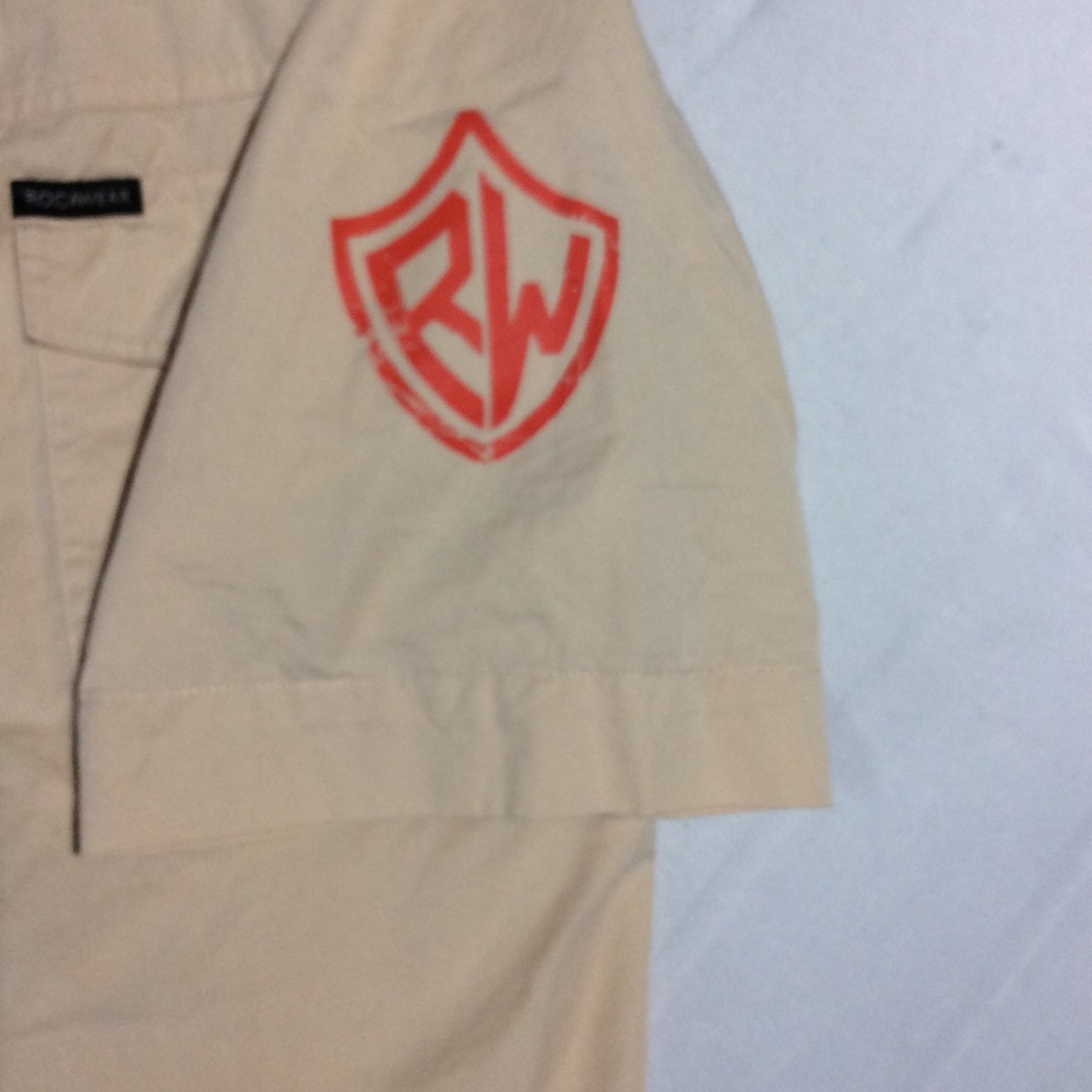 🌲Rocawear short sleeve shirt - Picture 5 of 8